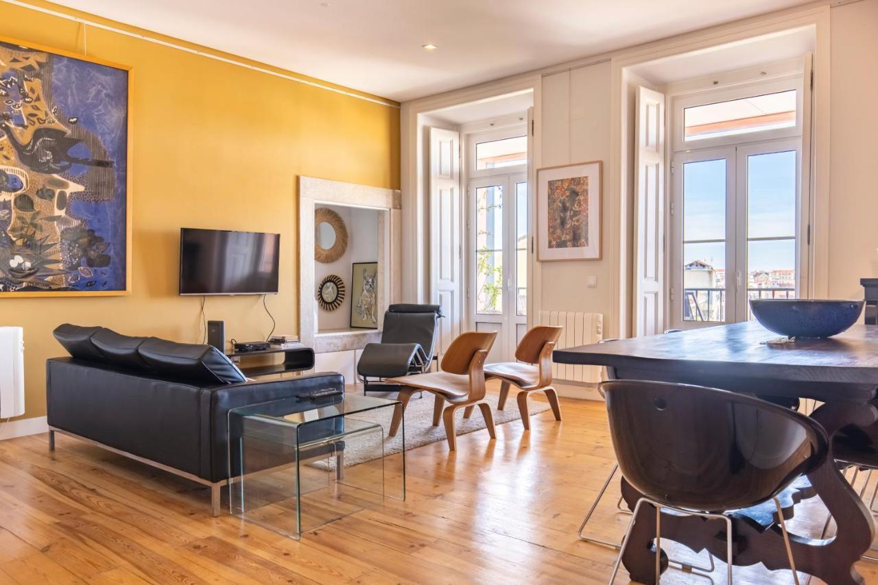 Castelo Design Aparment W/ Balcony & Super View By Lovelystay Lisbon Bagian luar foto