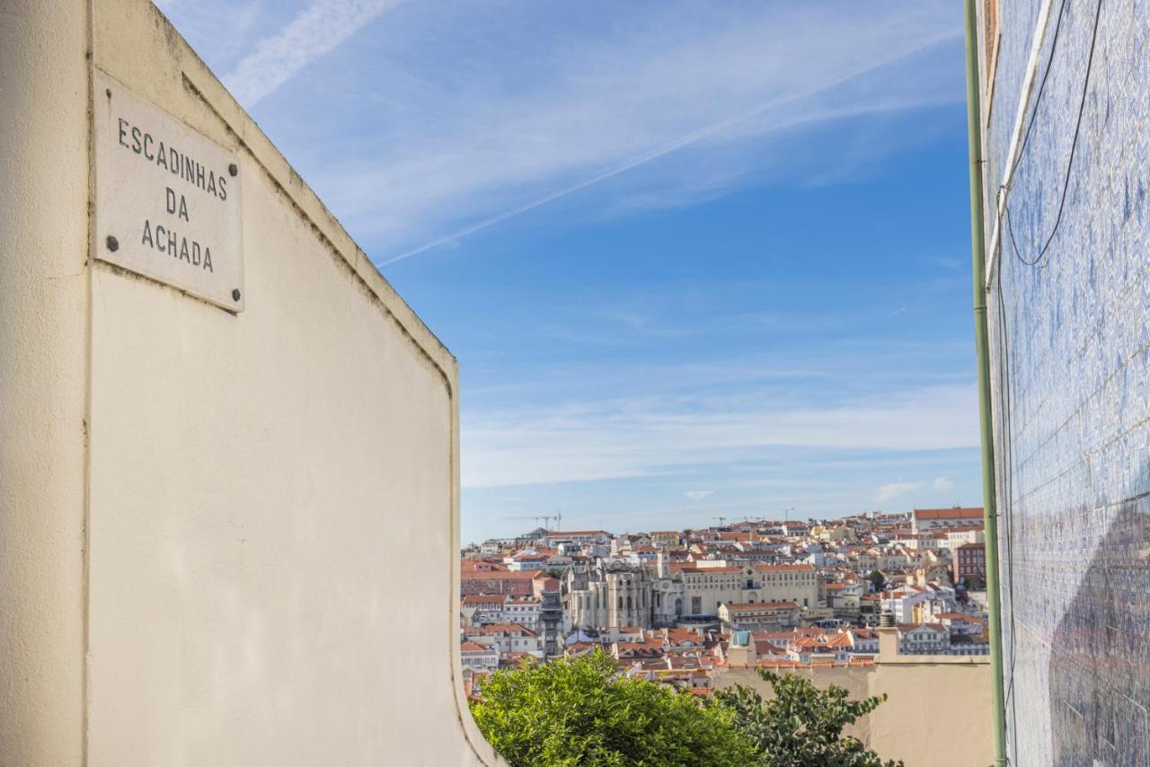 Castelo Design Aparment W/ Balcony & Super View By Lovelystay Lisbon Bagian luar foto