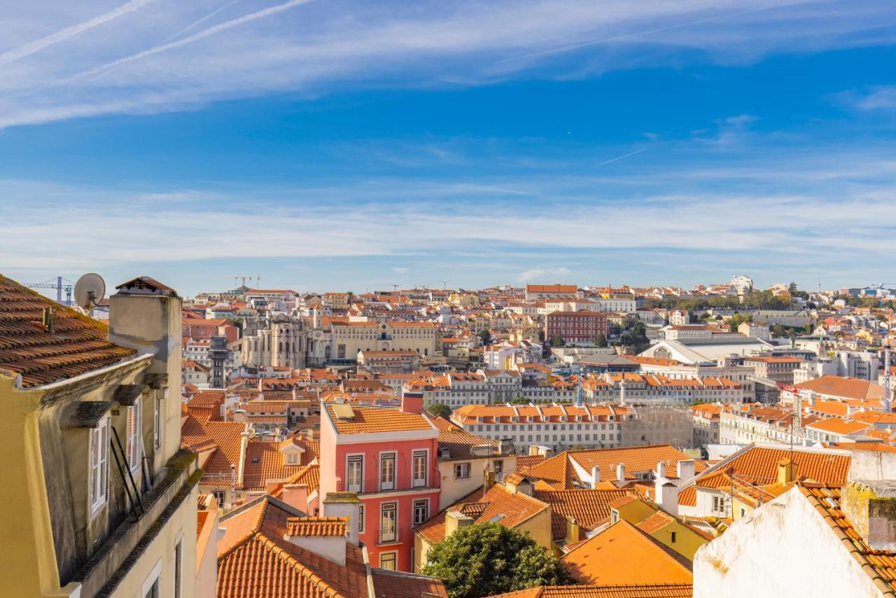 Castelo Design Aparment W/ Balcony & Super View By Lovelystay Lisbon Bagian luar foto